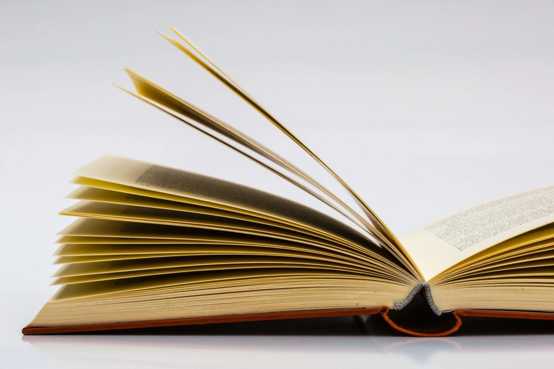 [Band] Как писать нон-фикшн: от коротких постов до лонгридов, 2020 Проба Пера (Феликс Сандалов), фото 1 из 1.