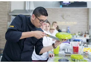 [KICA] Торты, тарты и кексы. Запись 3 дневного  курса (Ханс Овандо)