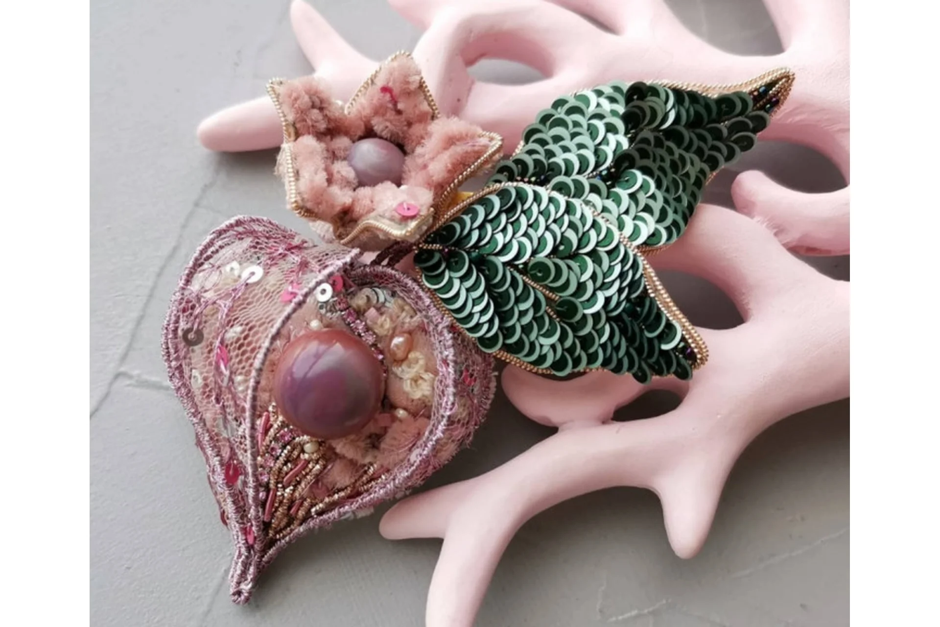 [peyakh-school] Брошь 3d Королевский Физалис (Ангелина Пеях), фото 1 из 1.