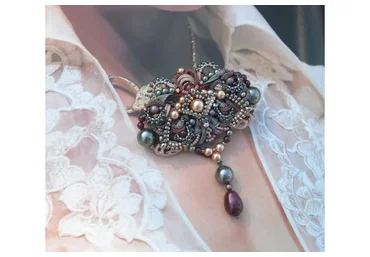 [Фриволите] Брошь-подвеска (Алла Визир)