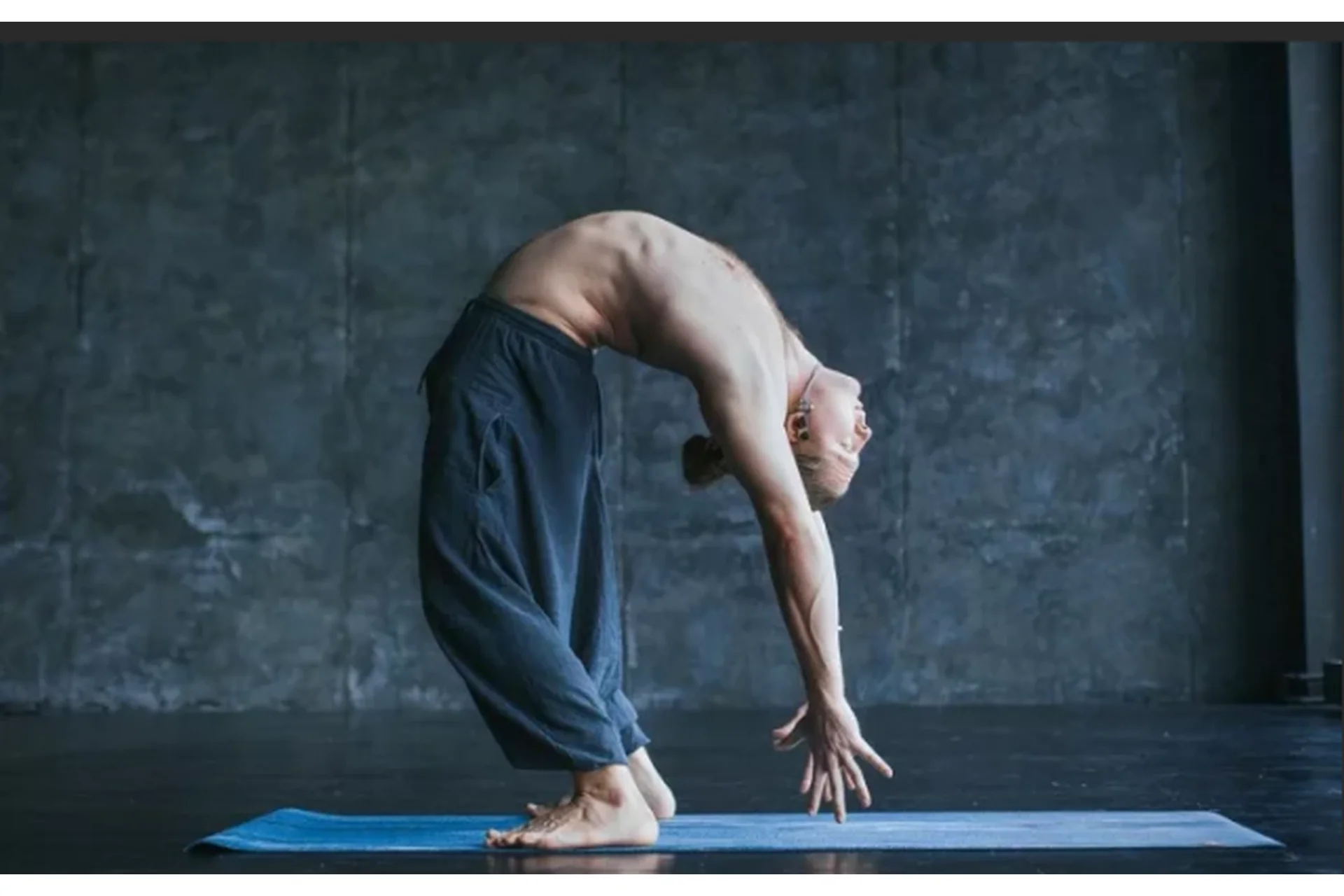 PowerYoga марафон (Евгения Токц,  Игорь Пантюшев), фото 1 из 1.