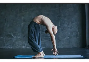 PowerYoga марафон (Евгения Токц,  Игорь Пантюшев)