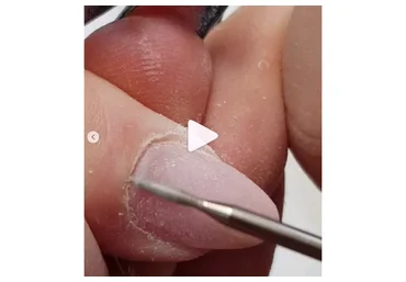 Комбинированный и аппаратный маникюр (Мария Болотова)