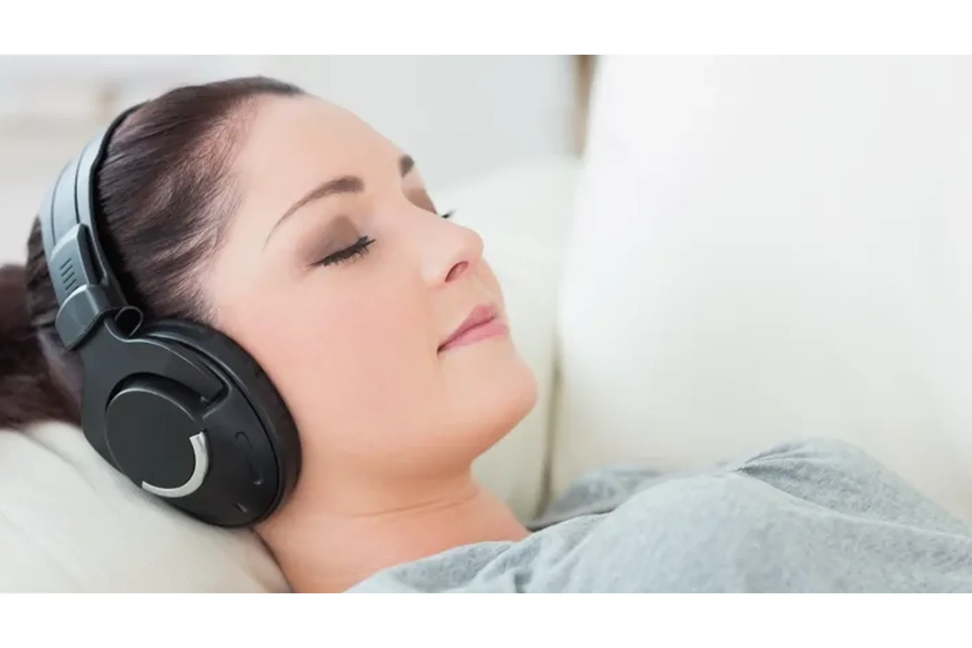 Аудиогипноз - глубинная работа с лишним весом (Алексей Козлов), фото 1 из 1.