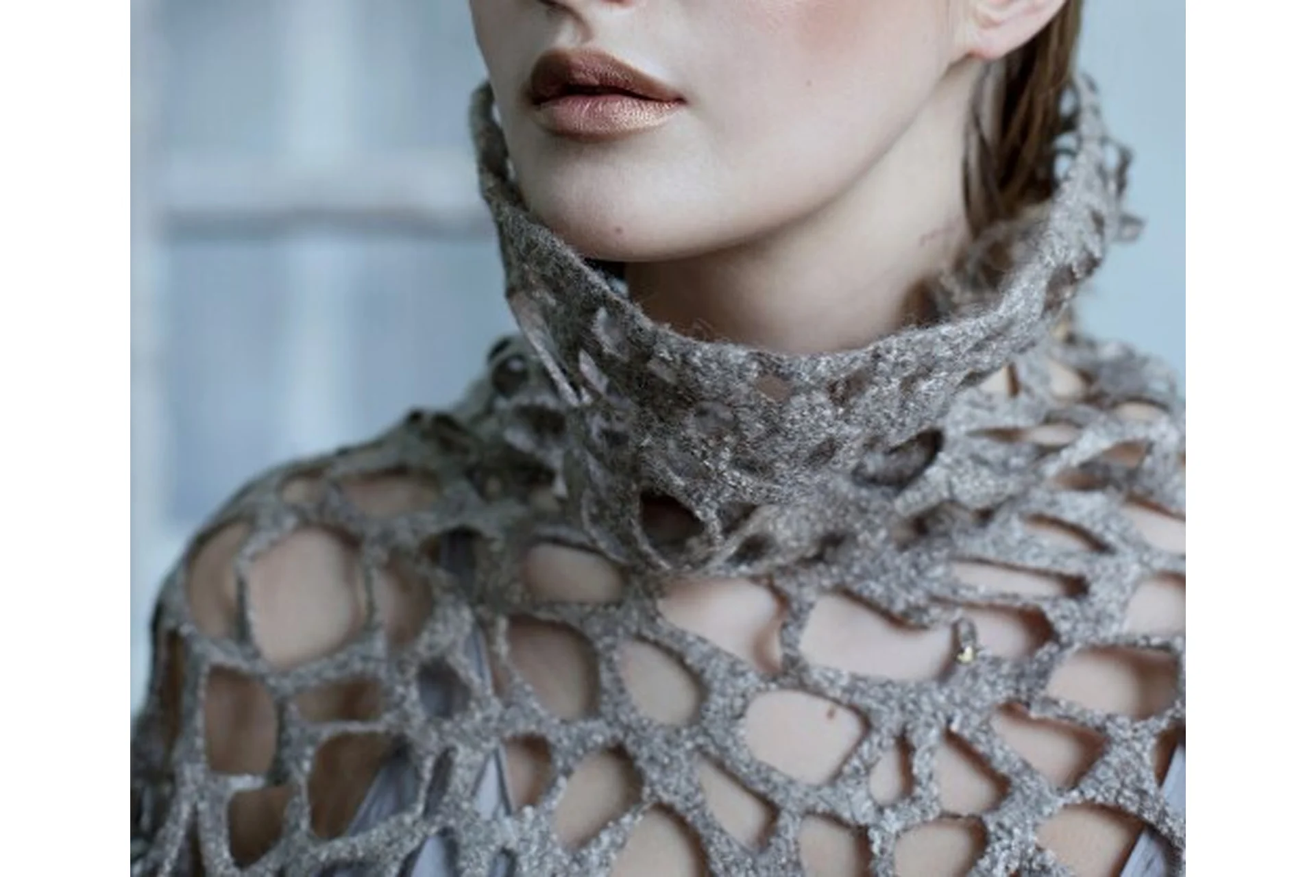 [Школа Войлока Онлайн] Декоративные сетки на примере платья и свитера (Алена Селезнева), фото 1 из 1.