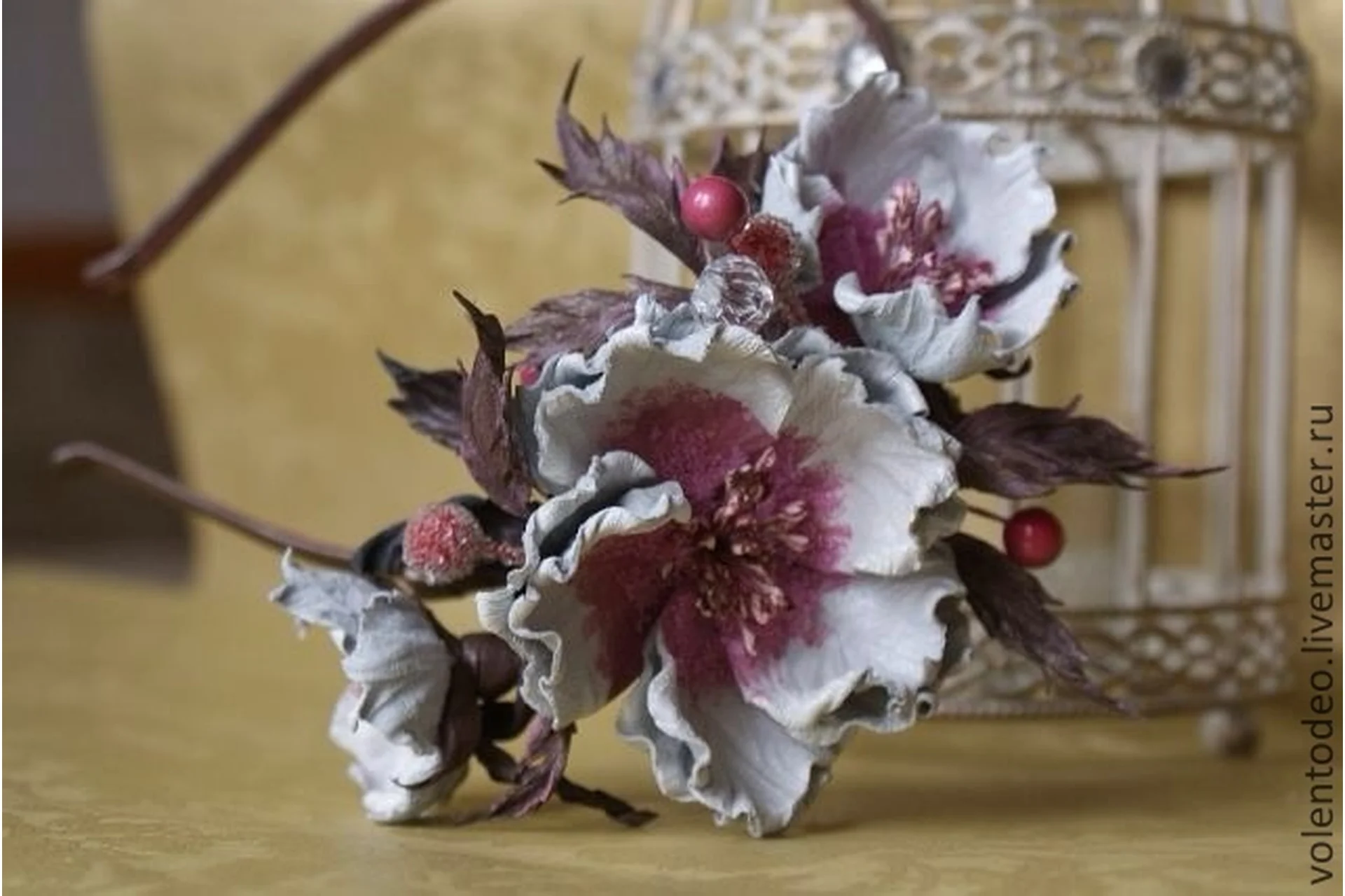 Веточка махрового шиповника (Инна Шкуропат), фото 1 из 1.