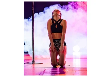 [Studiofeelings] Курс Exotic Pole Dance продолжающие. Level 2 (Елизавета Лоу)