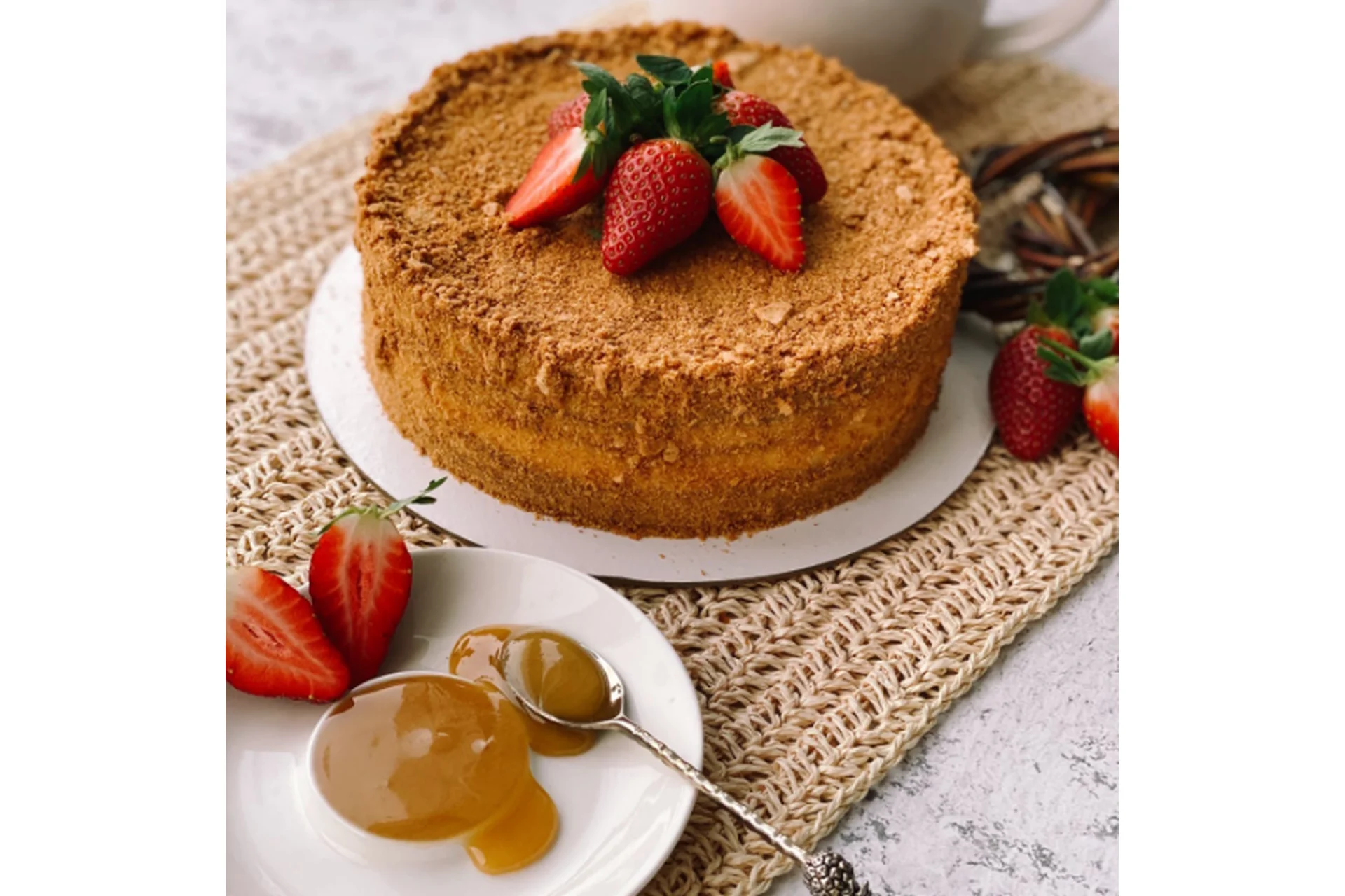 Медовик. 2020 (Ксения Нохрина), фото 1 из 1.