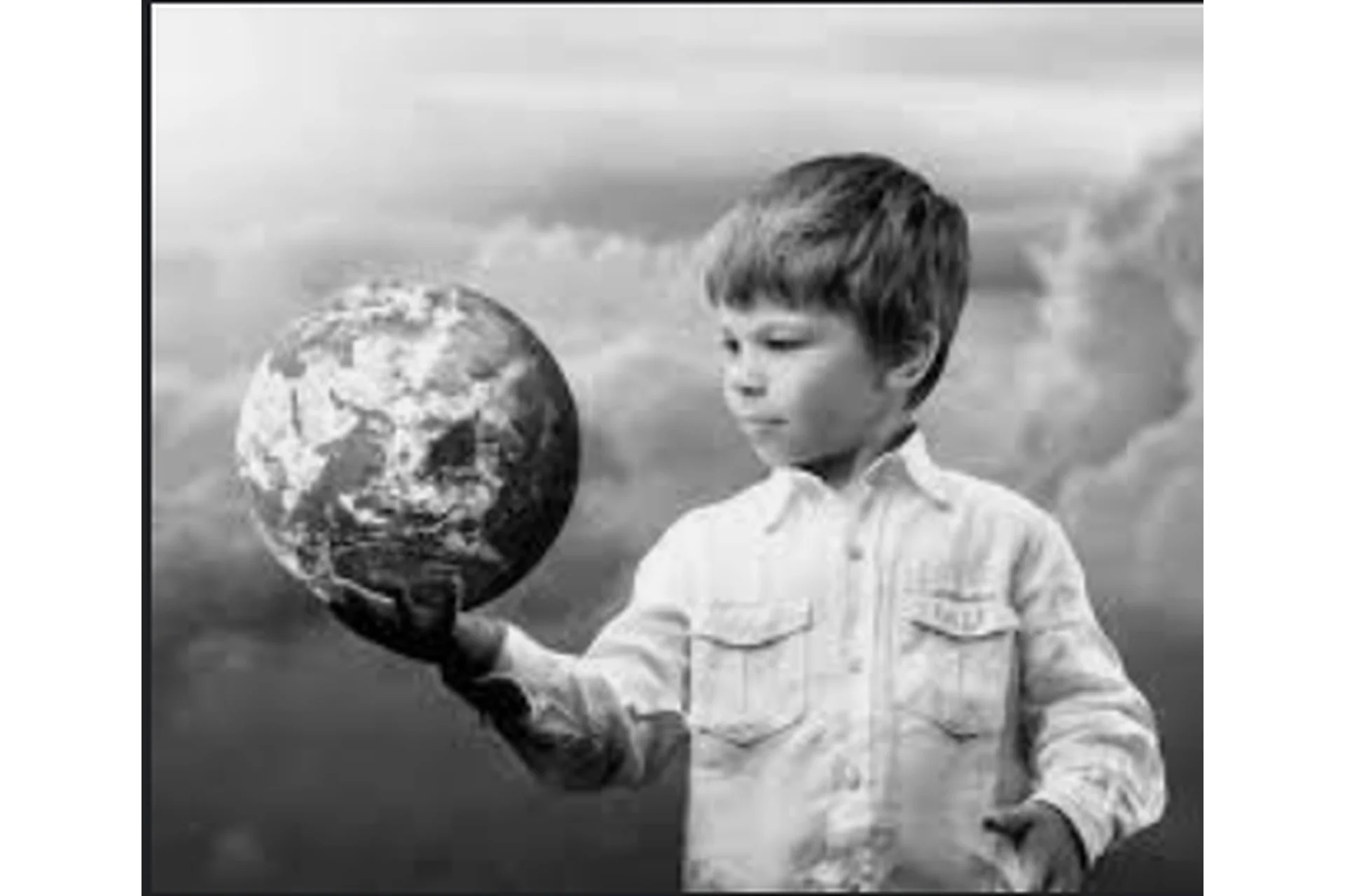 Воспитание и развитие личности ребёнка + Счастливый ребёнок (Александр Князев), фото 1 из 1.