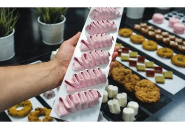 Зефир, мармелад, маршмеллоу, нуга и печенье (Александр Кислицын)