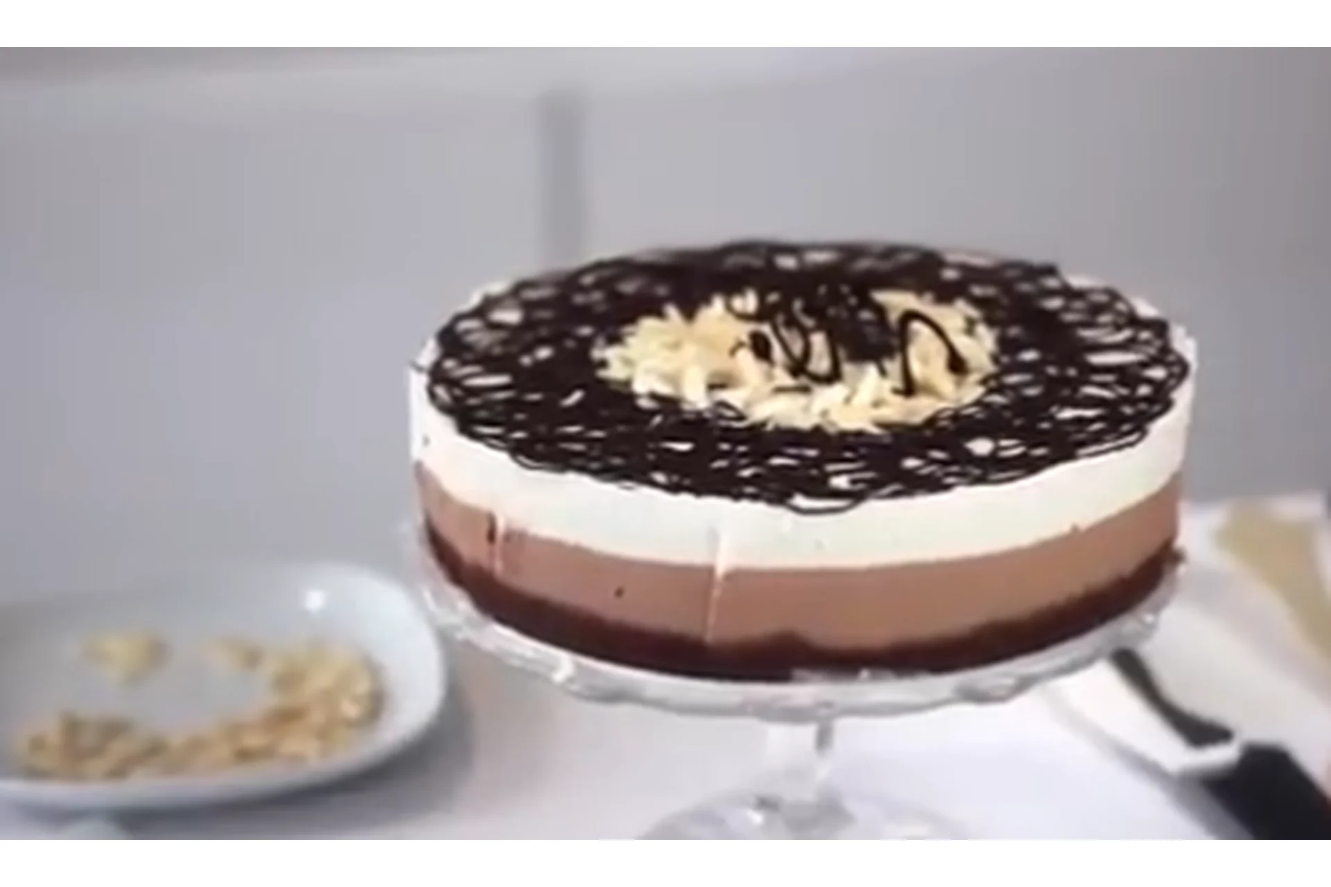 Веган торты без выпечки (Ирис Заяк, Наталия Спитэри), фото 1 из 1.