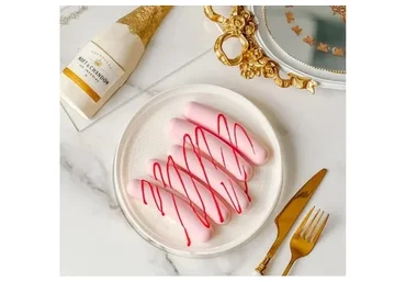 Шоколадные сосиски и тарелка + урок по гибкому шоколаду (Екатерина Завирюха)