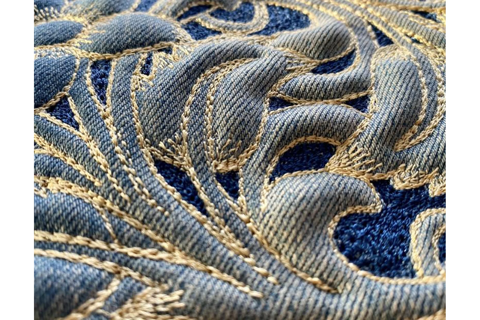 [Школа Валентины Букеевой] Стежка. Новый уровень мастерства (Валентина Букеева), фото 1 из 1.