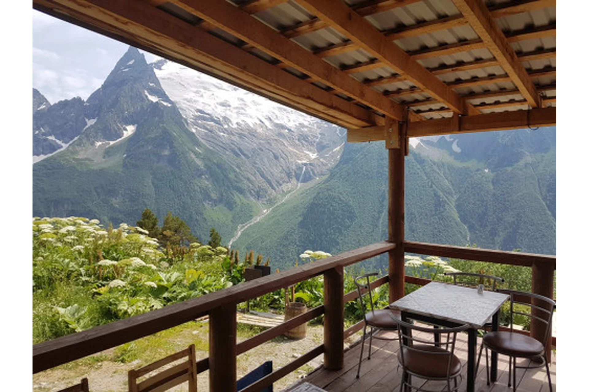 «Проживая свой дизайн» в Домбае (Даниил Трофимов), фото 1 из 1.