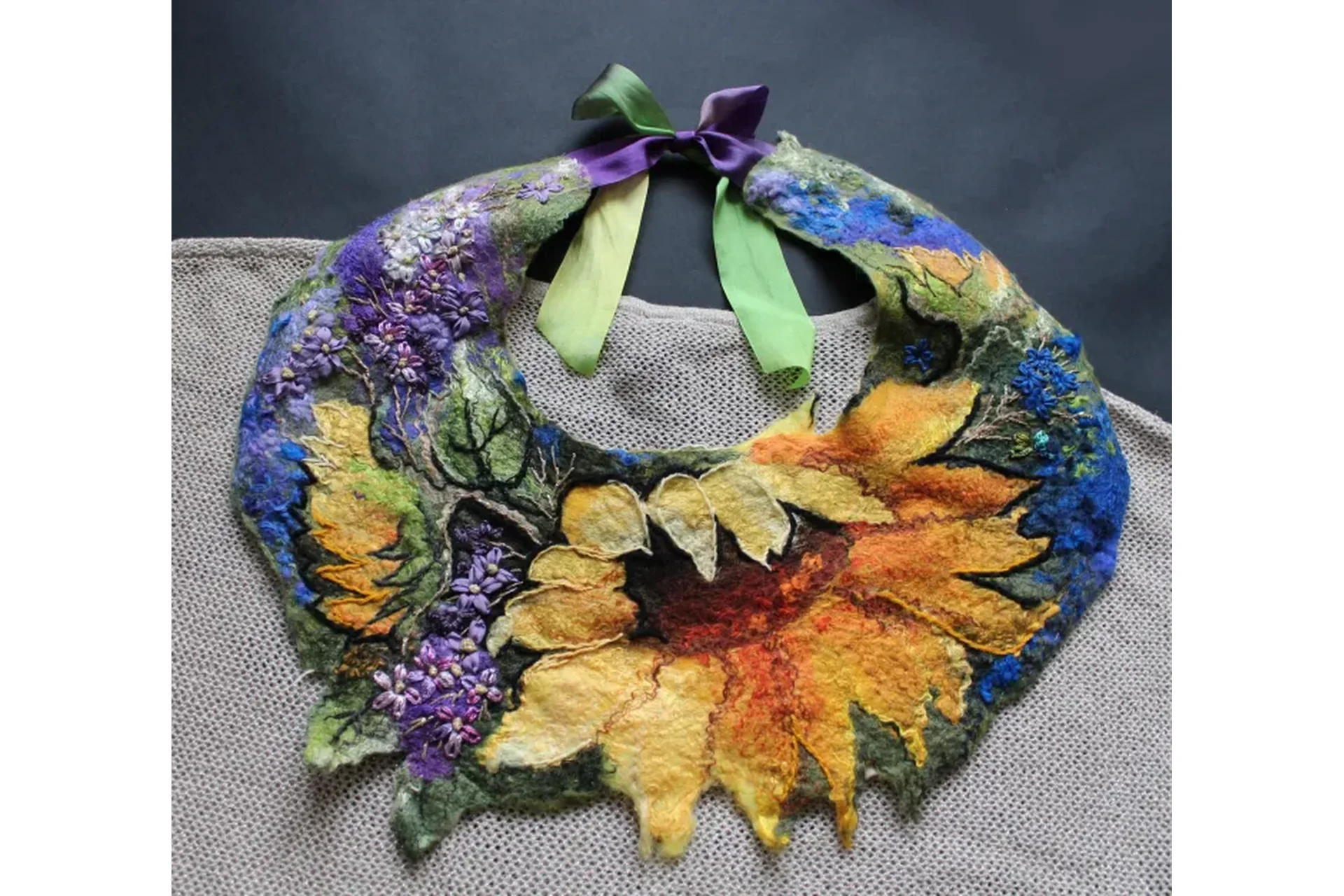 Воротничок-оплечье Подсолнух, Роза, Маки (Ольга Гуляева), фото 1 из 1.