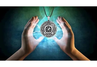 Как создать сильнейший амулет на деньги  (Альбина Садыкова)