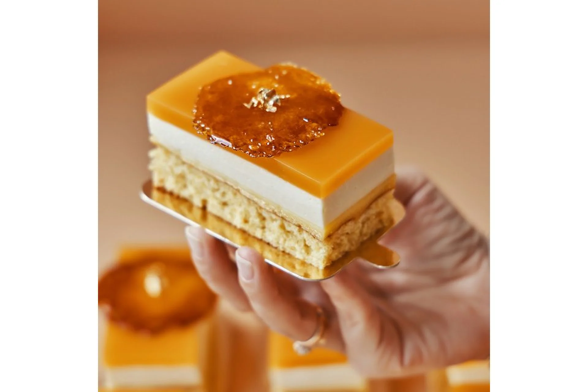 [konfect] Пирожное Maxxtini (Ксения Нохрина), фото 1 из 1.