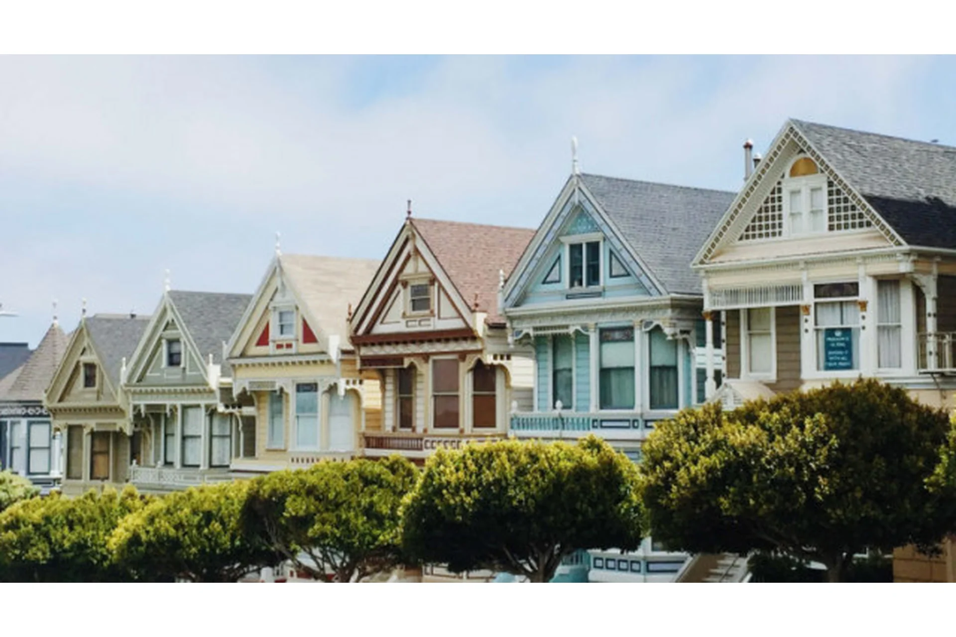 Недвижимость. Как использовать метафизику, чтобы купить или продать (Светлана Мостовская), фото 1 из 1.