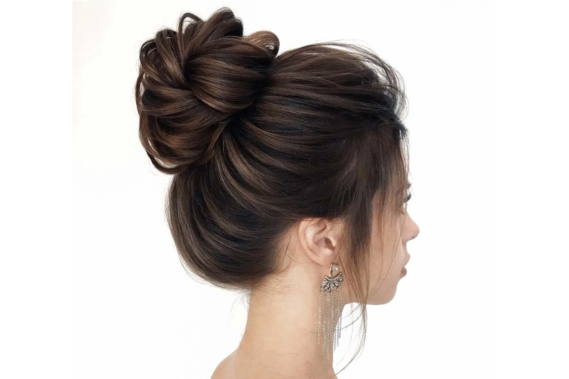 [MuaClub] Работа со сложными волосами (Саша Есенина), фото 1 из 1.