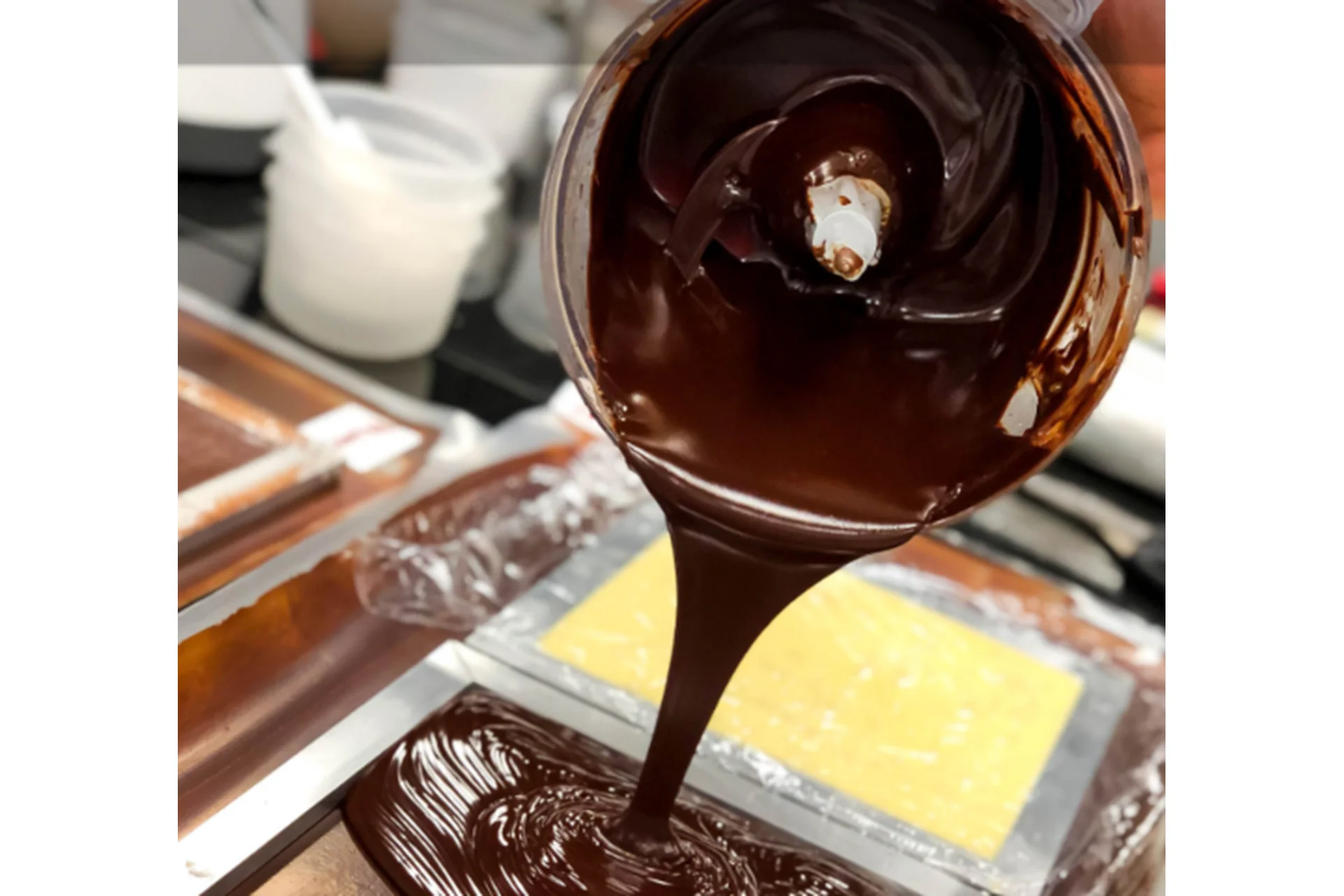 Нарезные конфеты и трюфели (Андрей Канакин, Владислав Панченко), фото 1 из 1.