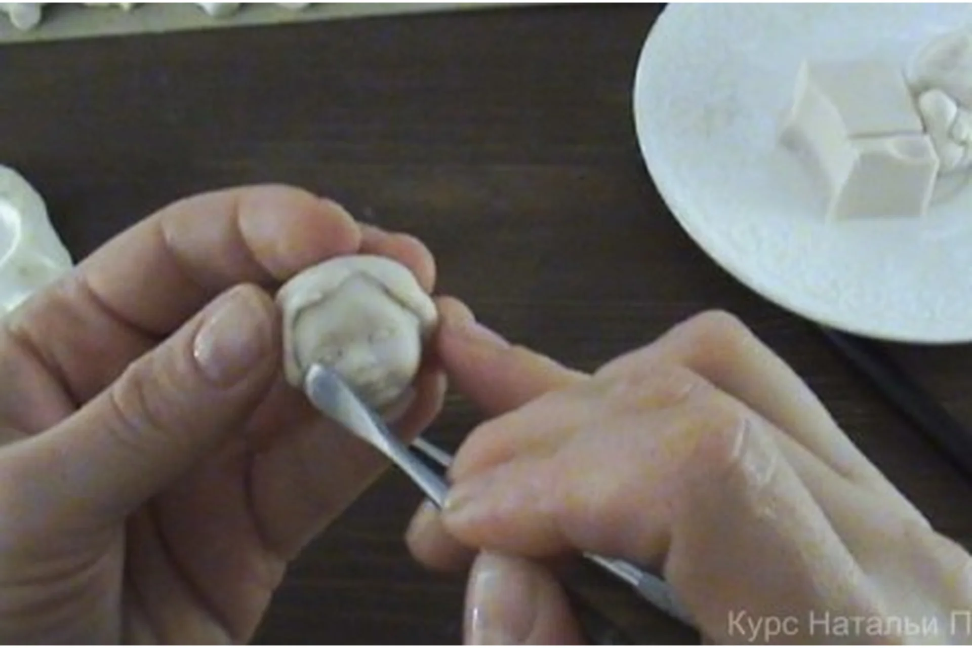 Лепка личика и ладошек для ватной игрушки (Наталья Привалова), фото 1 из 1.