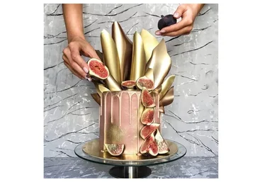 [Lililove.me] Шоколадный декор, дизайн и сборка тортов «Твист» (Рони Белова, Андрей Дубовик)