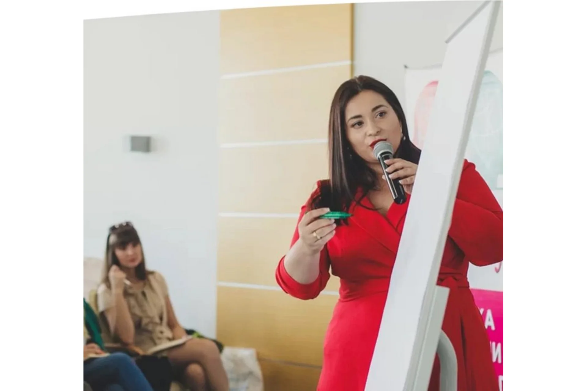 [Школа Адекватных Родителей] Про любовь. Тариф Базовый (Виктория Дмитриева), фото 1 из 1.