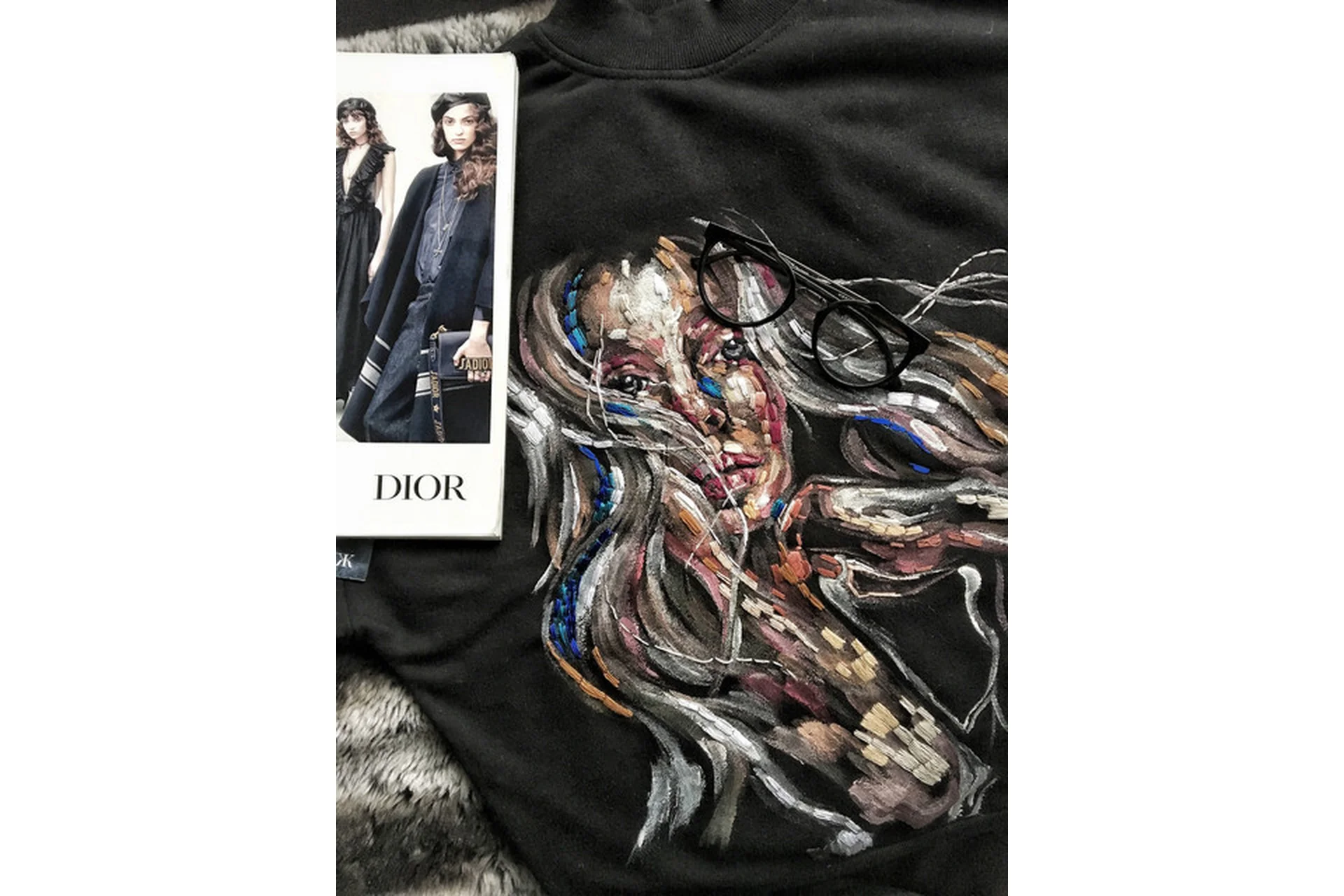 Школа вышивки и росписи на одежде (Анастасия Каравских), фото 1 из 1.