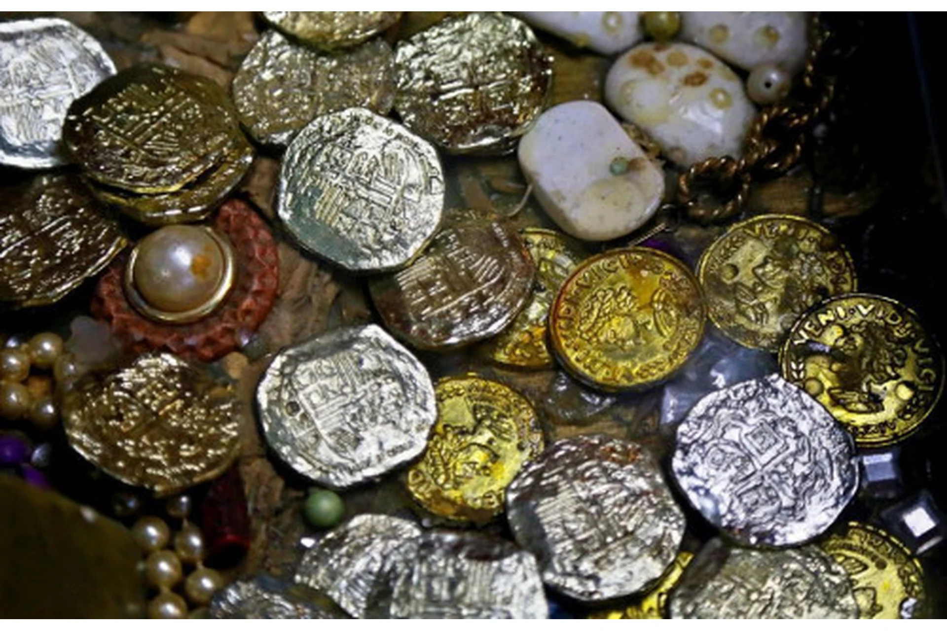 Денежная магия. Золото (Владимир Жуков), фото 1 из 1.