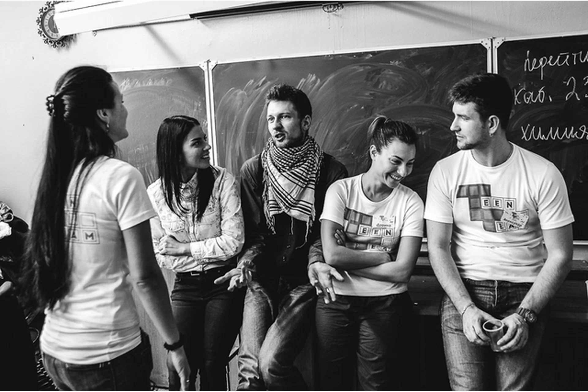 [fotobiz.pro] Современные школьные альбомы (Виктор Давидюк), фото 1 из 1.