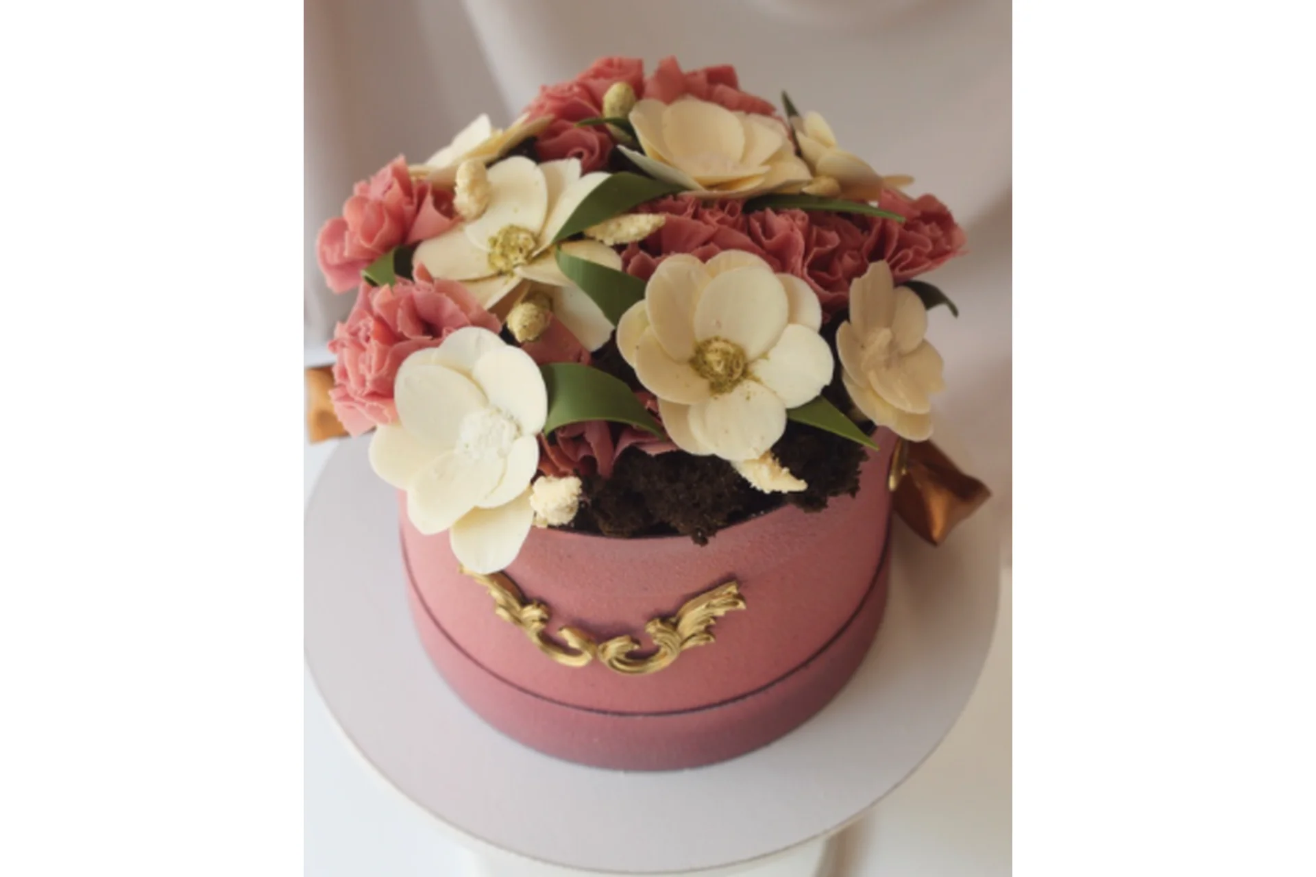 [Студия «Мусс»] Тубус с цветами (Виктория Углева), фото 1 из 1.