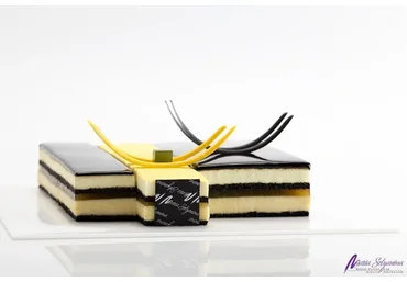 Современная кондитерская витрина (Мария Селянина)