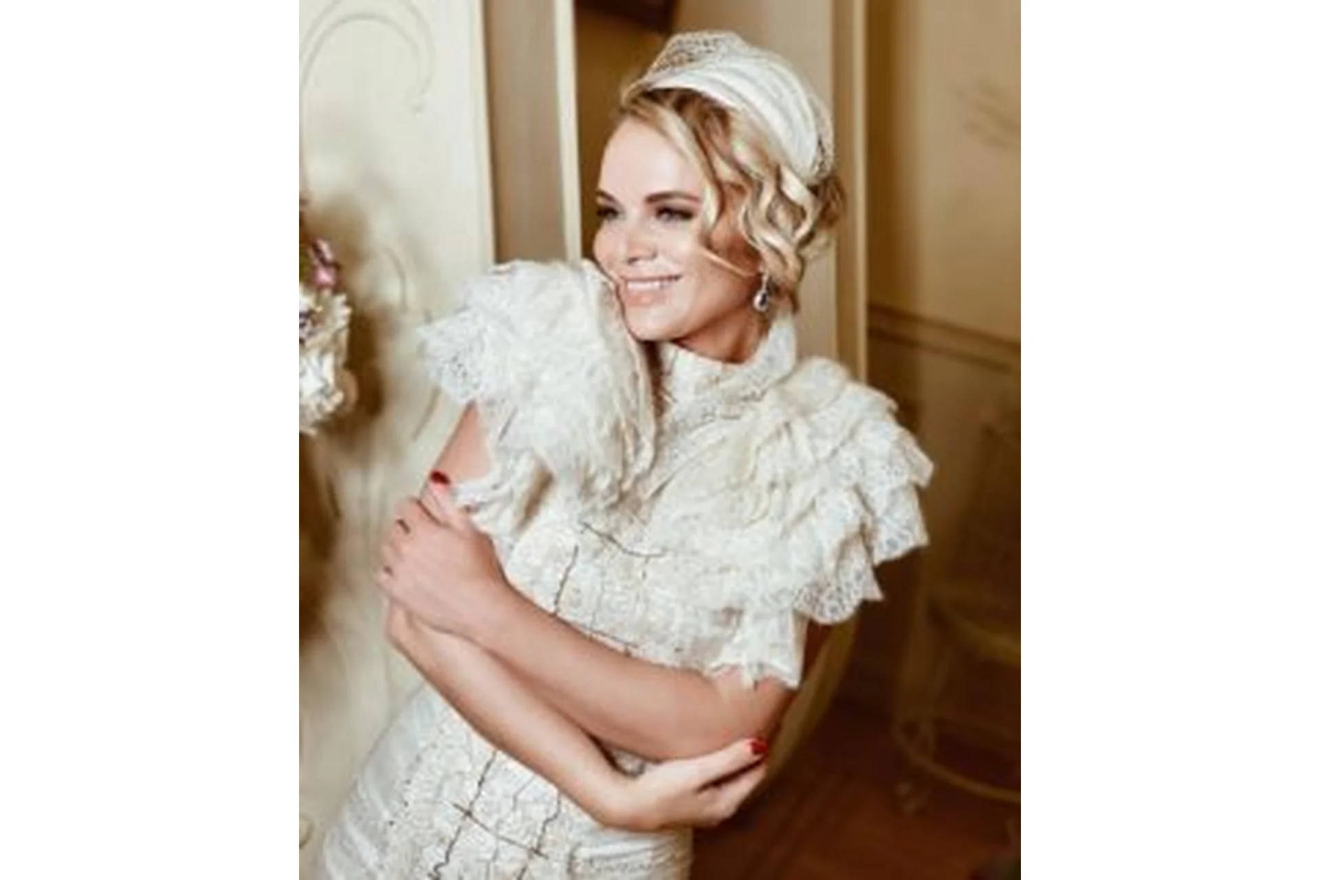 [ladies-school/Школа леди] Элегантный юмор (Мари Буше), фото 1 из 1.