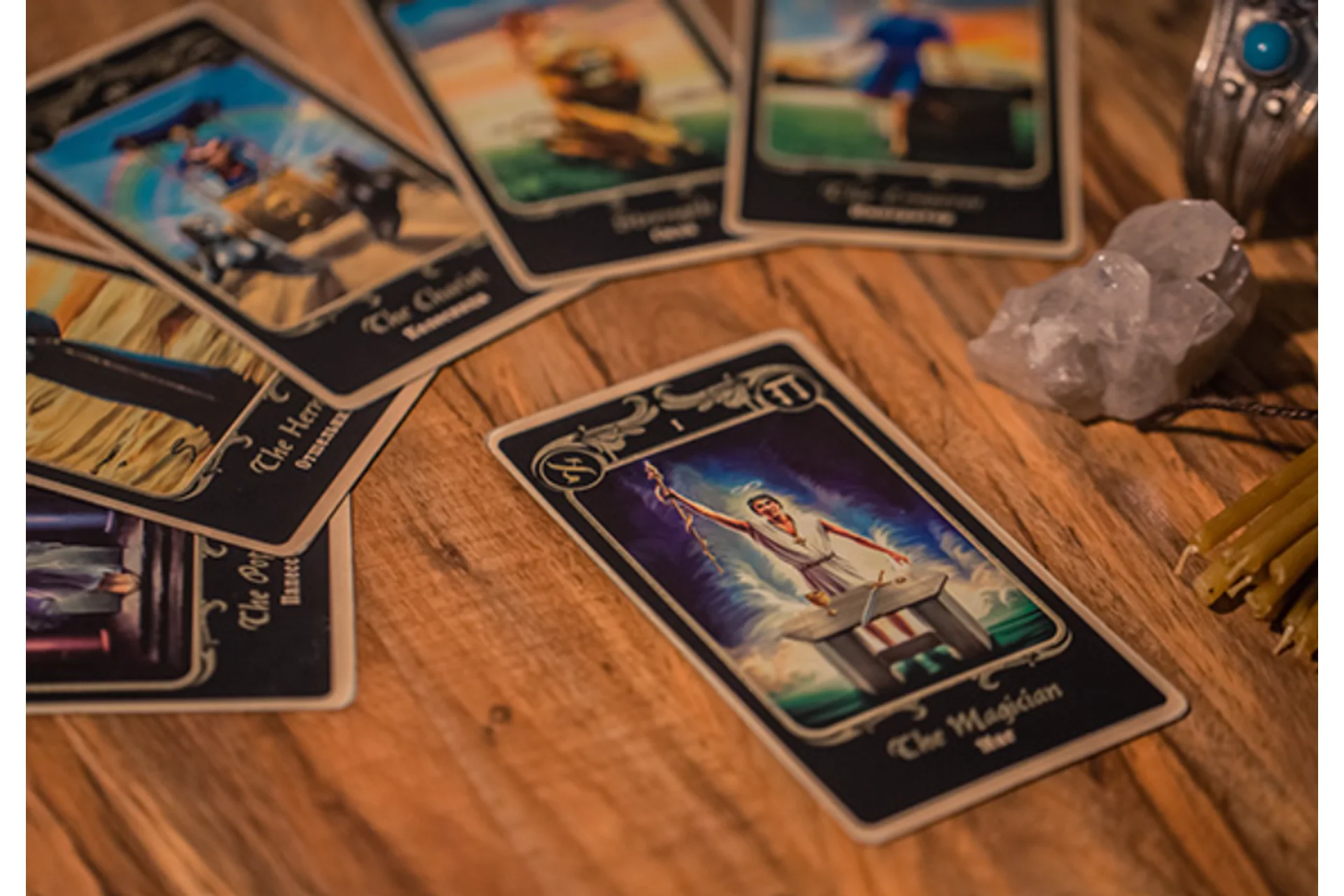 Венок раскладов: таролог, да исцели себя сам (Иссэт Котельникова), фото 1 из 1.