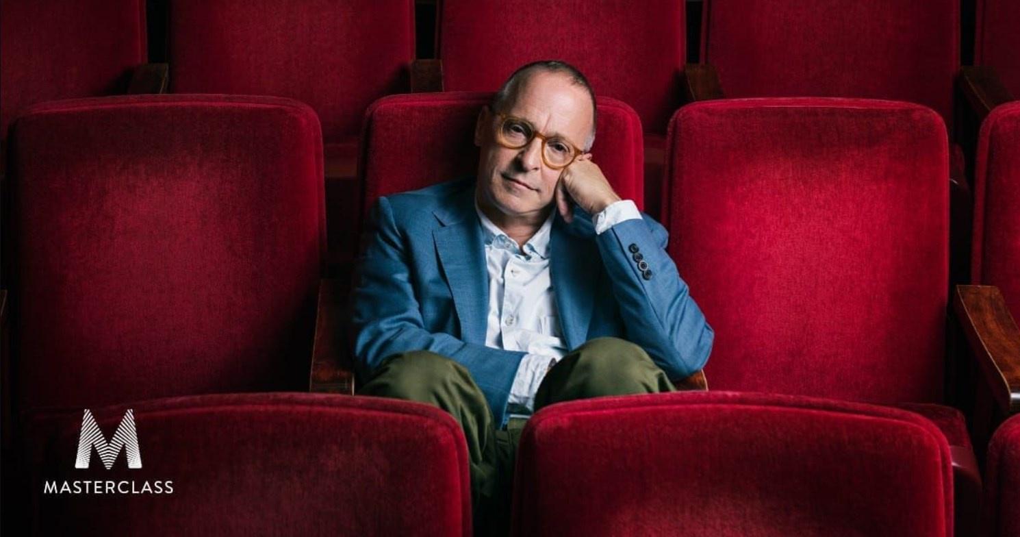 [MasterClass] Дэвид Седарис обучает рассказыванию историй и юмору. С переводом (Дэвид Седарис), фото 1 из 1.