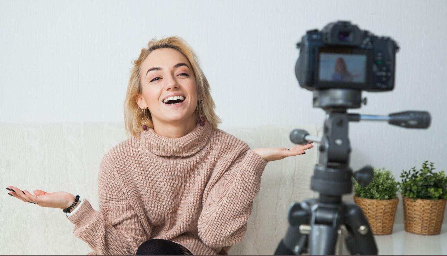 Как работать на камеру (Анастасия Светлакова)