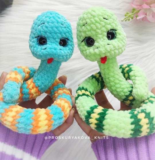 Радужные змейки (Светлана Проскурякова)