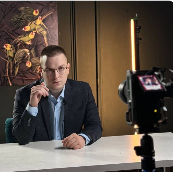 Как снять Reels, Shorts и VK Клипы на миллион просмотров (Максим Герасимюк)