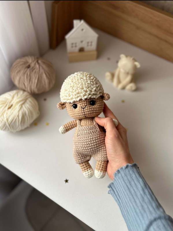 [pinetki_studio_] Овечка