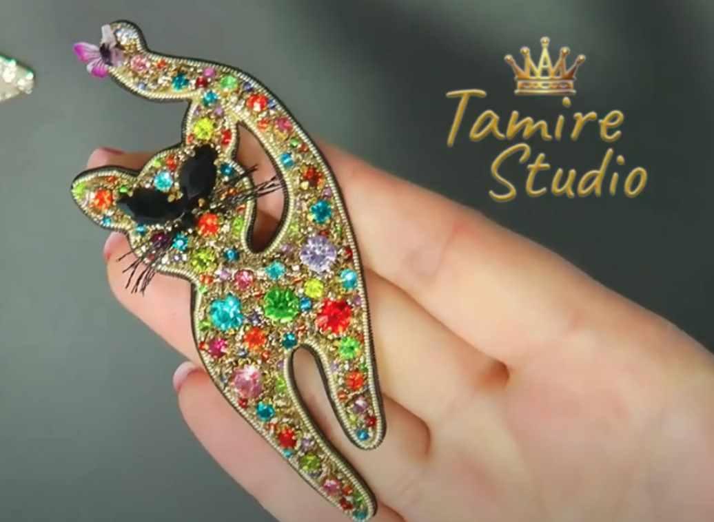 Брошь из бисера Кошка (Татьяна Тамире)