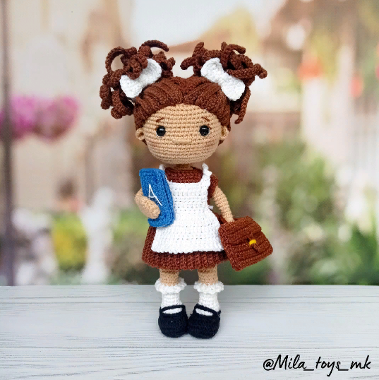 Первоклассница Лиза (Людмила Смрнова)