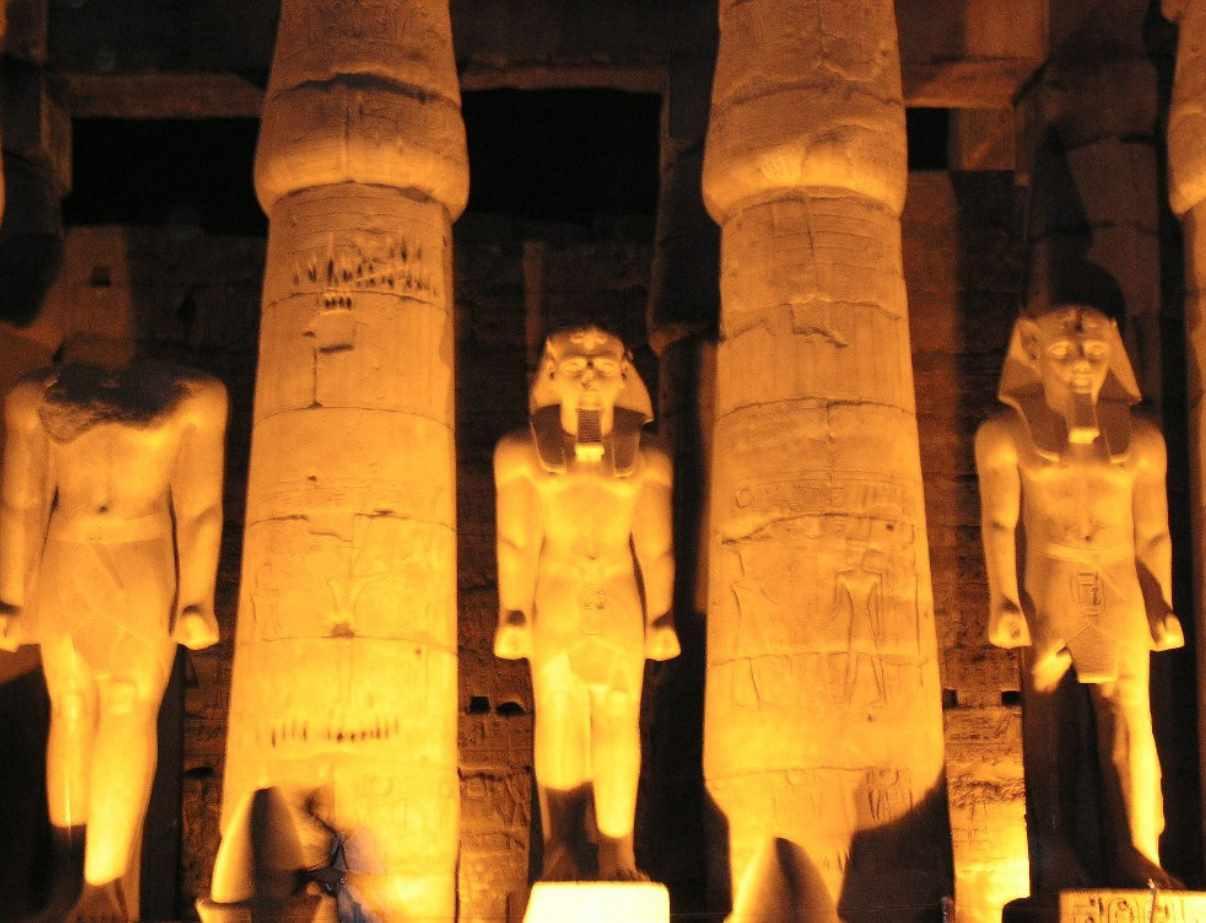 [Архэ] Египет сквозь века. Лекция 4. Стовратные Фивы: храмы, гробницы и другие памятники эпохи Нового царства (Сергей Иванов)