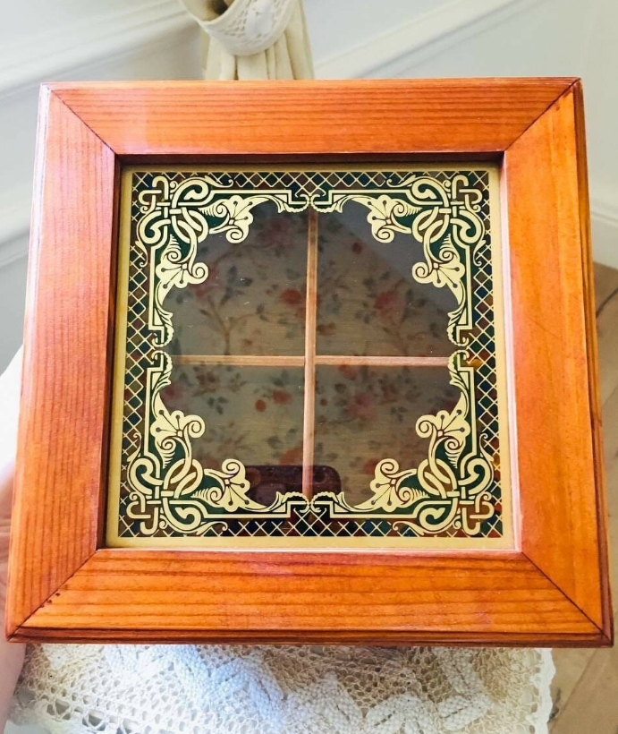 Шкатулка со стикерами (Татьяна Куксенко)