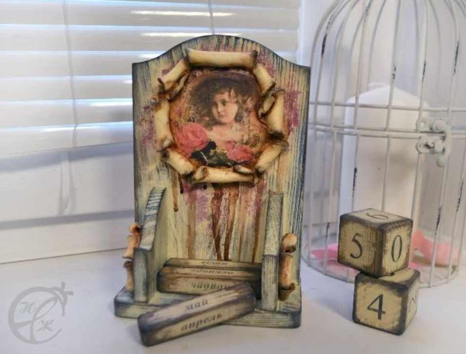 Игра рельефа и фактур. Декор вечного календаря (Наталья Жукова)