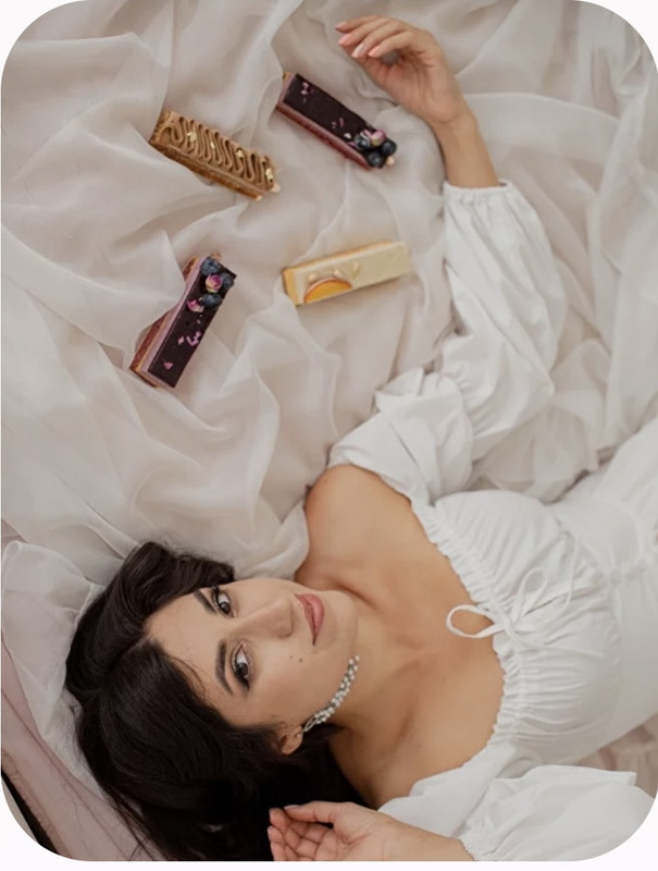 Нарезные пирожные 3.0 (Наринэ Шахраманян), фото 1 из 1.