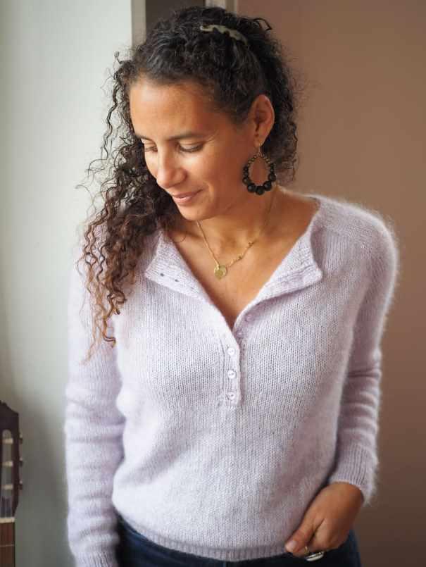 [vjazhi.ru] Вязаный пуловер хенли Nacre (Emilie Luis)