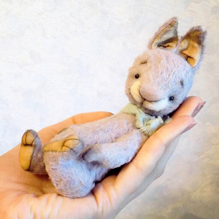 Видео МК "Шьем кролика Тедди"+ pdf-инструкция (Лилия Небессная), фото 1 из 1.