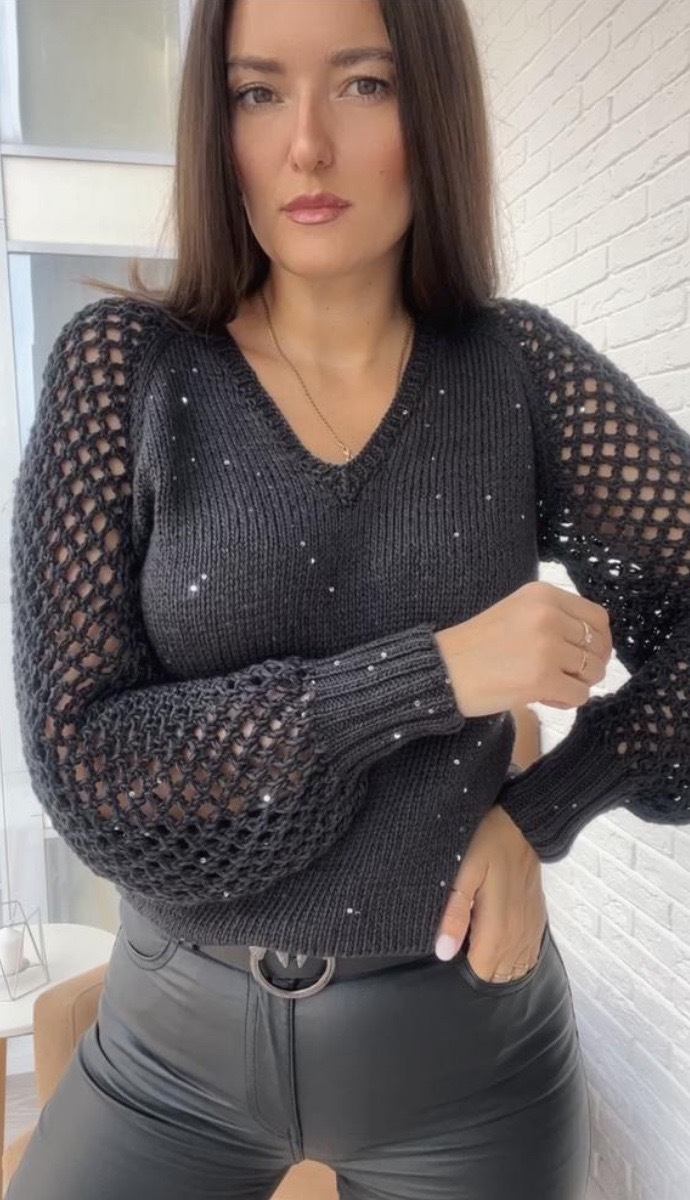 Свитер с ажурными рукавами. Пуловер Fantastic (Елена Грабенко)