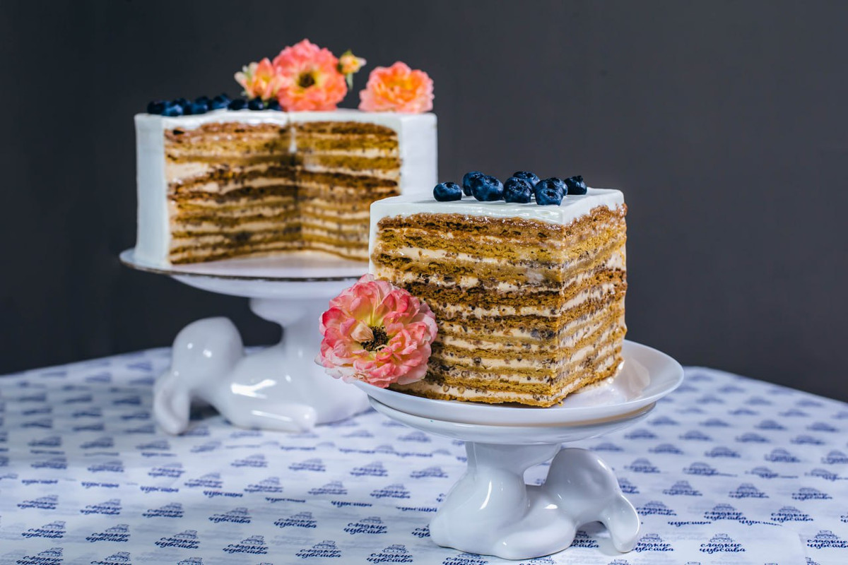 Торт Карамельно Ореховый (Юлианна Сухотерина)