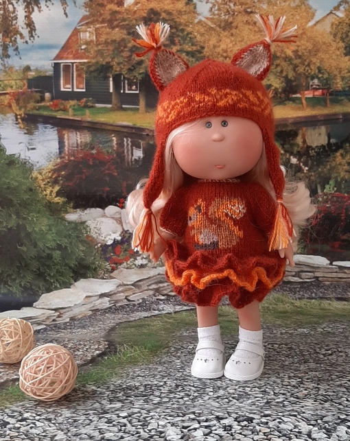 Мастер-класс по вязанию платья  Белочка для кукол Mia Nines D'Onil (Ольга Колобынцева), фото 1 из 1.